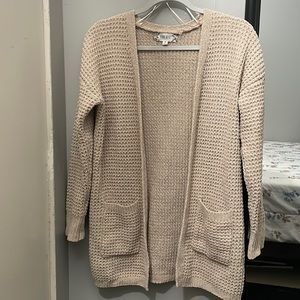 Pink rose cardigan, size M , color Beige.